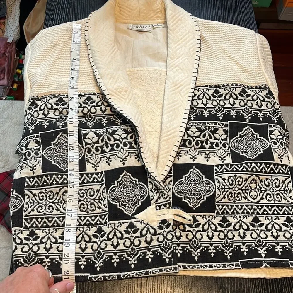 Vintage Y2K Boho Black and Cream Patterned Jacket